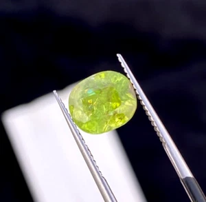 3.20 Carat Natural Cut Cushion Shap Peridot loose gemstone from Pakistan. - Picture 1 of 8