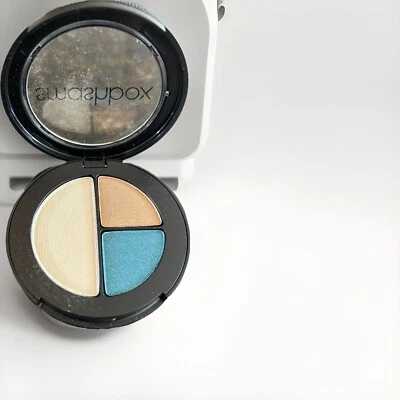 Smashbox Photo Edit Eye Shadow Trio On Location 0.11 oz New in Box - Image 1 of 3