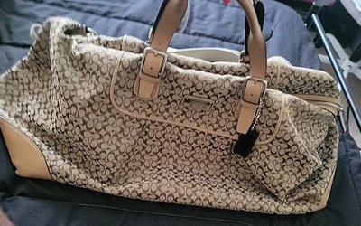 XL Coach Voyager Bag Cabin Duffle Luggage Suitcase Travel Tote Bag~~BEAUTIFUL - Image 1 of 4