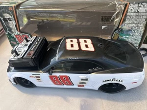 Jada R/c 1/10 Scale 2010 Camaro #88 Dale JR - Picture 1 of 9