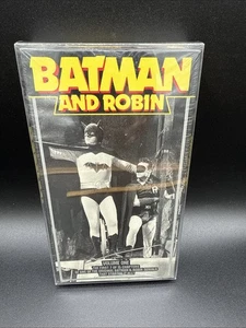 Batman and Robin Volume One VHS First 7 Original Batman Shows 1949 Sealed BW New - Imagen 1 de 11