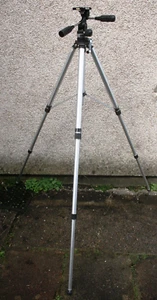 Planet CF Heavy Duty TLR / SLR / DSLR / Cine Film Camera Tripod - Picture 1 of 12