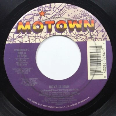 90'S 45 Boyz II Men - On Bended Knee / I'Ll Make Love To You On Motown - Image 1 of 2