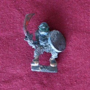 Citadel Miniatures Lord of the Rings ME-51 (03)v1 Orcs of the Red Eye w. Sword A - Picture 1 of 1