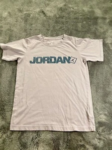 Nike T-Shirt Unisex Kids Medium 10-12 Yr Gray Short Sleeve Jordan Jump Man - Picture 1 of 6