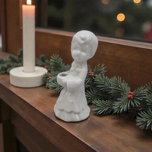 Vintage weiß Porzellan Weihnachten Kind Kerzenhalter 4" hoch 3507 - Bild 1 von 5