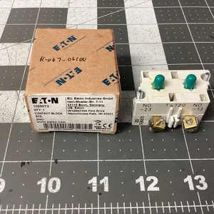 Eaton/Cutler-Hammer 10250T2 Contact Block (LBB29W) - Picture 1 of 2
