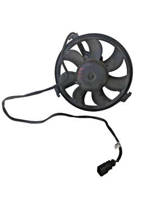 Ventilador de refrigeración del radiador VOLKSWAGEN PASSAT 1998-2005 con cubierta y conjunto de cables OEM Foto 1 de 4