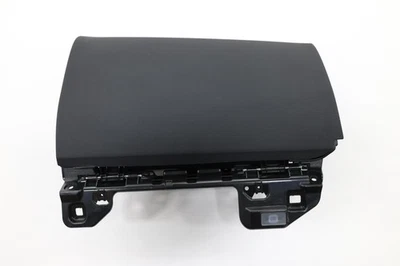 2020 沃尔沃 XC90 手套盒 313639 39829434 31393384 — 第 1/4 张图片