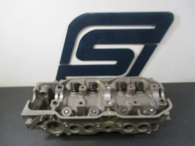 1978 年马自达 B1800 / 福特 Courier 1.8L VC 气缸盖(裸)(注意:重型工作) — 第 1/4 张图片