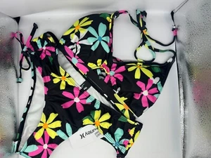 Hurley Swimsuit 2pc Bikini Top And Bottom Size S,M,L,XL NWT - Picture 1 of 3