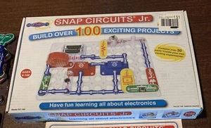 Snap Circuits Jr Kit + unverpacktes Set Bücher & Teile - Bild 1 von 8