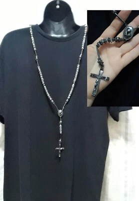 Collar Religioso Rosario Largo Plata Cadena Cuentas Cruz Jesús Manos Rezando Foto 1 de 2