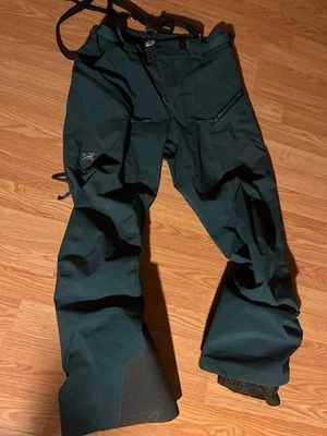 Arc'teryx Sabre Gore-tex Ski Pants- Men's Medium - Image 1 of 4
