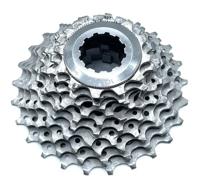 Cassette para bicicleta de carretera Shimano Dura-Ace CS-7800 titanio 10 velocidades 12-25 Foto 1 de 4