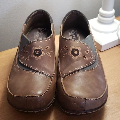 Spring Step L'Artiste Leather Clog Women's 8.5 Burbank Floral Tan Slip On  - Image 1 of 4