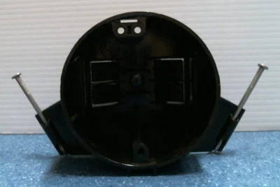 Cantex 18 Cu. In. Caja de techo negra, clavada (02012) FS Foto 1 de 4