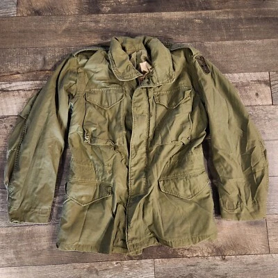 Abrigo de Campo Militar Clima Frío OG1.1 Verde Ejército Con Capucha Pequeño Verde Regular  Foto 1 de 4