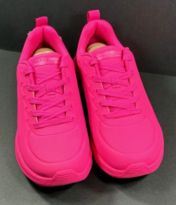 Skechers / Womens / Bobs VISION AIR / Hot Pink / Memory Foam / Reg $70 - Image 1 of 4