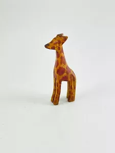Vintage Hand Carved Wood Wooden Giraffe Figure Figurine Type Case Size 2.5"T L4 - Picture 1 of 5