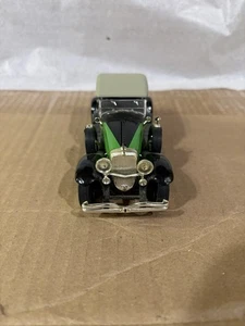 Signature Models 1934 Duesenberg Diecast Car - Picture 1 of 6
