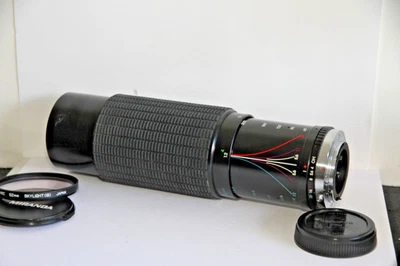 Tested Hanimex 60-300mm f/4-5.6 Telephoto Zoom Lens & Macro. Olympus OM Mount - Image 1 of 4