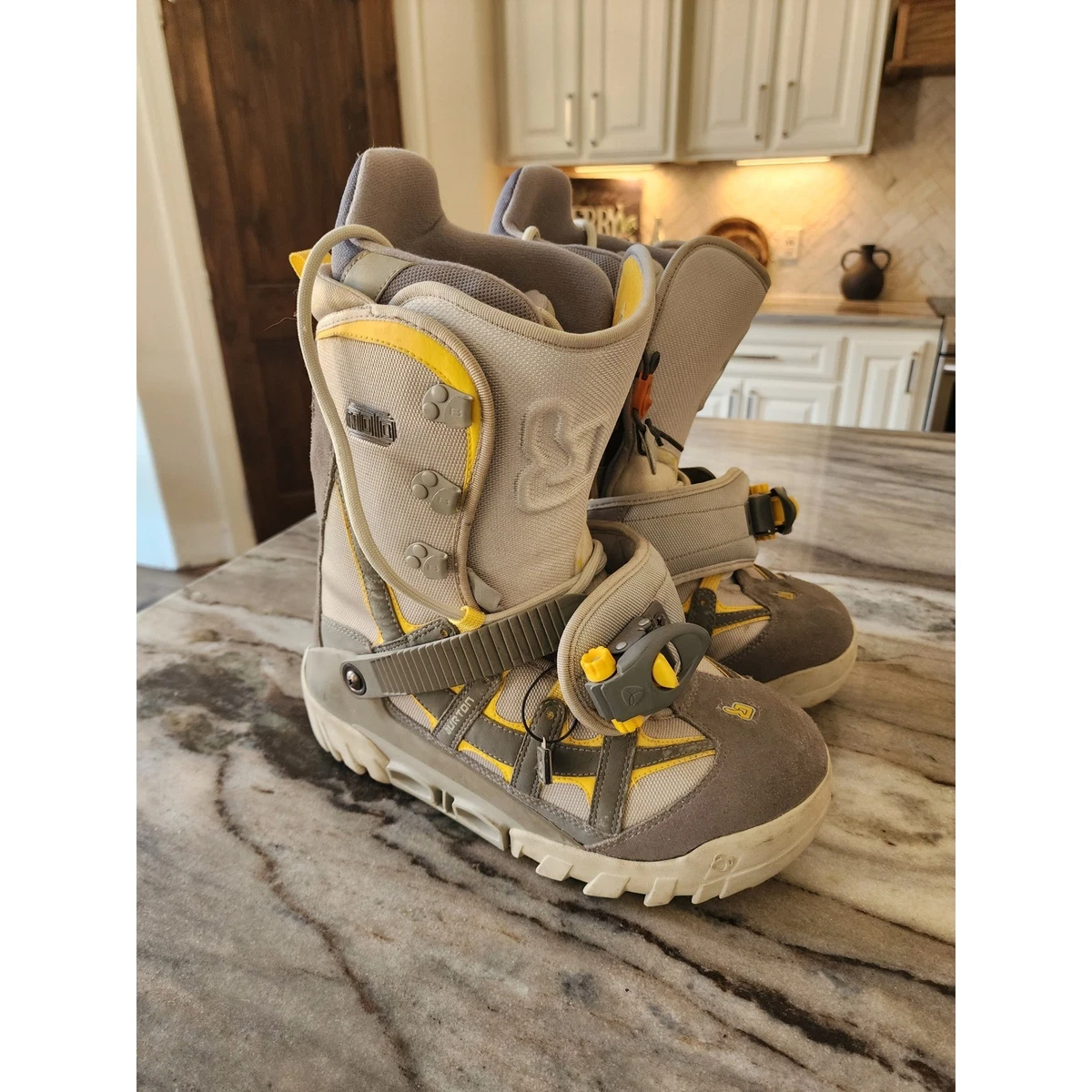 Burton Moto Snowboard Boots for sale | eBay