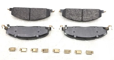 NUEVO OEM Juego de pastillas de freno de disco traseras Mopar 68049158AA Ram 2500 3500 2011-2018 Foto 1 de 4