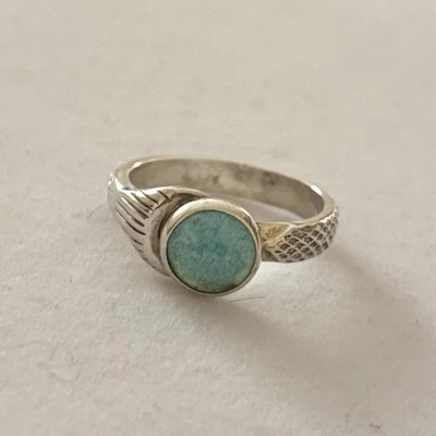 Vintage 925 Sterling Silver Mermaid Fish Tail Ring with Sparkly Blue Faux Gem - Image 1 of 4