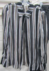 DVF Diane Von Furstenberg  Blouse 8, 100% Silk Striped  Buttondown Long Sleeve - Picture 1 of 5