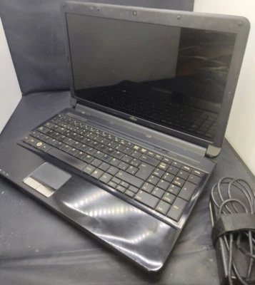 Ordenador FUJITSU LIFEBOOK A SERIES AH530 - Imagen 1 de 4