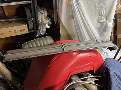 Oldsmobile 1965 paneles traseros 442 Cutlass F85 Foto 1 de 4