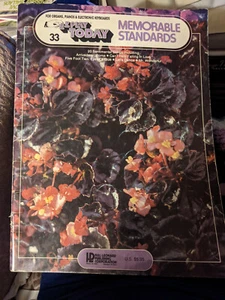 EZ Play Today #33 Memorable Standards - Picture 1 of 2