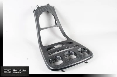 Оригинальный отделочный ободок для центральной консоли 15–20 Mercedes W205 C43 AMG C300 C400 - Изображение 1 из 4