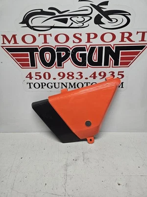 1977 1978 1979 SUZUKI TS185 TS 185 SIDE PANEL FRAME COVER LEFT 47211-29300 Foto 1 de 4