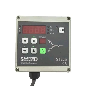 ST325 Stafford instruments Controller - Picture 1 of 3