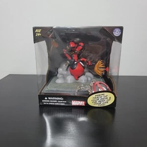 Deadpool Finders Keypers Key Holder Statue Figure - Picture 1 of 9