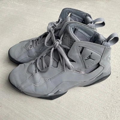Jordan True Fight Mid Cool Gris Talla 11.5 Foto 1 de 4