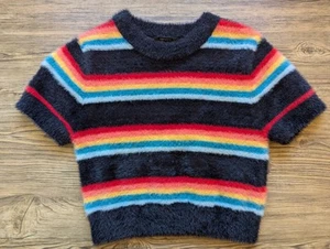 NEU! Forever 21 gestreiftes Damen Strick Crop Top Baby T-Shirt flauschig Gr. Kleine 90er - Bild 1 von 3