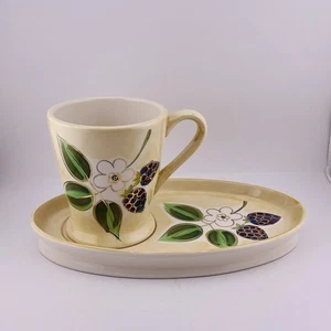 Whittard of Chelsea Ceramic Mug and Tray Set Winter Berries Gift Christmas - Picture 1 of 13
