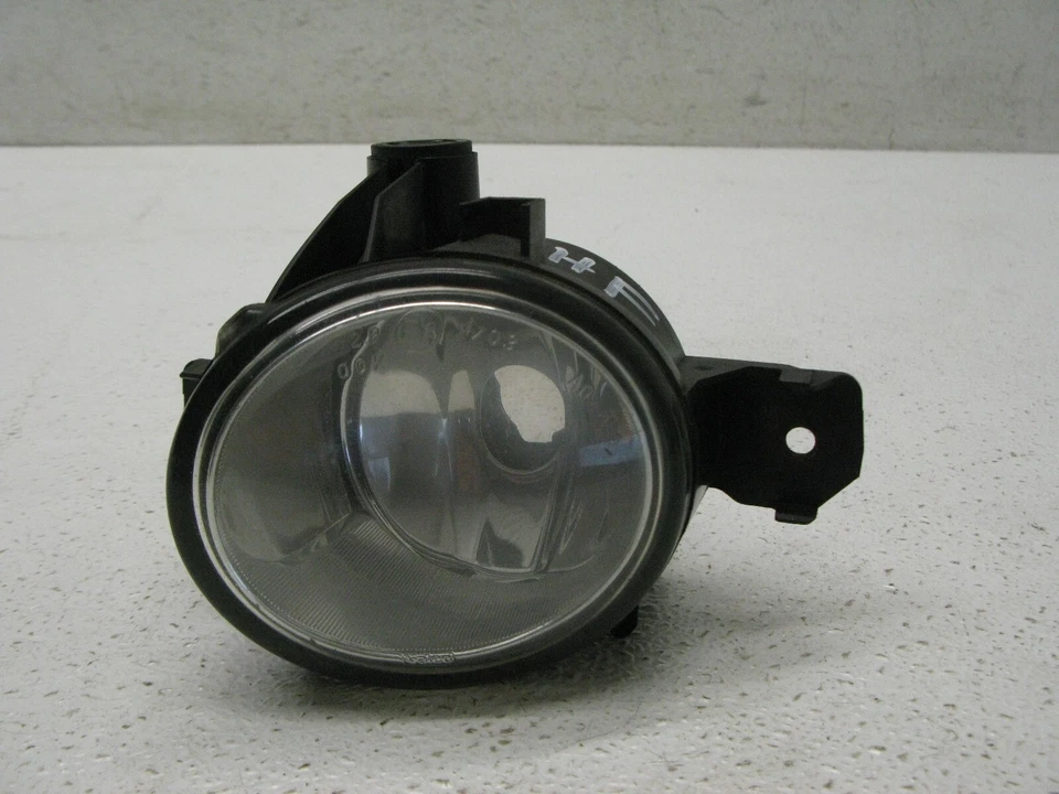 07-10 BMW X5 E70 ПЕРЕДНИЙ ВОДИТЕЛЬ ЛЕВАЯ СТОРОНА ПРОТИВОТУМАННЫЕ ФАРЫ OEM 012522 - Изображение 1 из 4