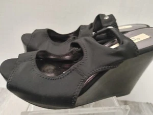Botas al tobillo Simply Vera Wang negras cómodas con tacón de cuña talla 6 - Imagen 1 de 7