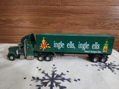 Remolque tractor fundido a presión J&B Whiskey Ingle Ells Freightliner Distillery caja de cerillas Foto 1 de 4