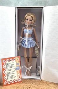 Tonner 16" Fashion Doll Beach Blanket Gwendolyn Ellowyne Wilde Sold Out NRFB New - Picture 1 of 4