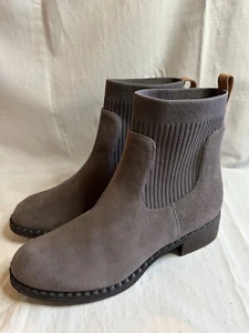 Gentle Souls by Kenneth Cole Damen Chelsea Stiefeletten Schuhe mineralgrau W 8,5 - Bild 1 von 7