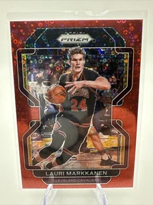 2021-22 Panini Prizm Fast Break Red Prizm /100 Lauri Markkanen #86 - Picture 1 of 3