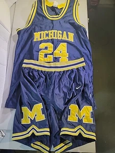 Jimmy King Michigan Wolverines Vintage 90s Jersey Size 48 and Shorts Lg Fav 5 - Picture 1 of 7