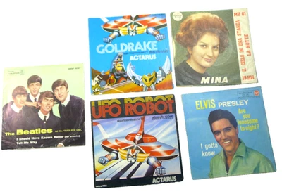 LOTTO 5 COPERTINE DISCHI 45 GIRI MINA THE BEATLES ELVIS PRESLEY UFO ROBOT - Image 1 of 2