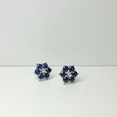 Aretes de oro blanco de 14k con diamantes con zafiro flor genuino natural Foto 1 de 3