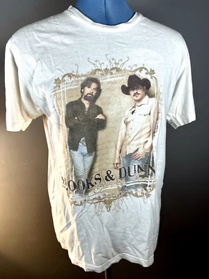 Brooks & Dunn Cowboy Town Tshirt 2007 - Image 1 of 4